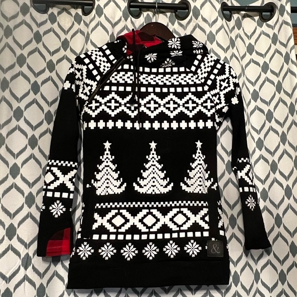 Brand: & | Size: Small | Colors: Red, Black, & White - Picture 1 of 6